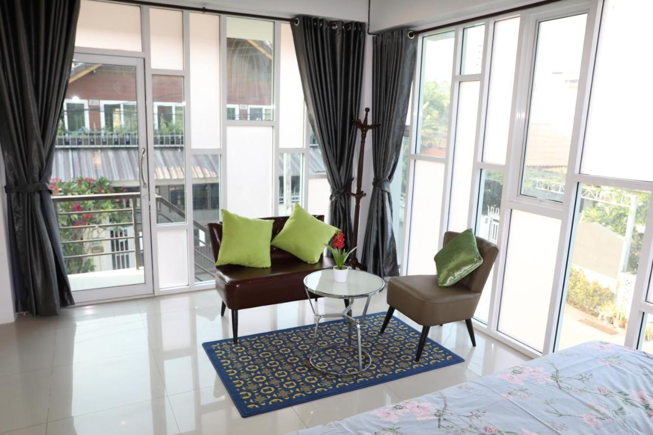Close Maya Nimman 5Bedroom Villa Чиангмай Екстериор снимка